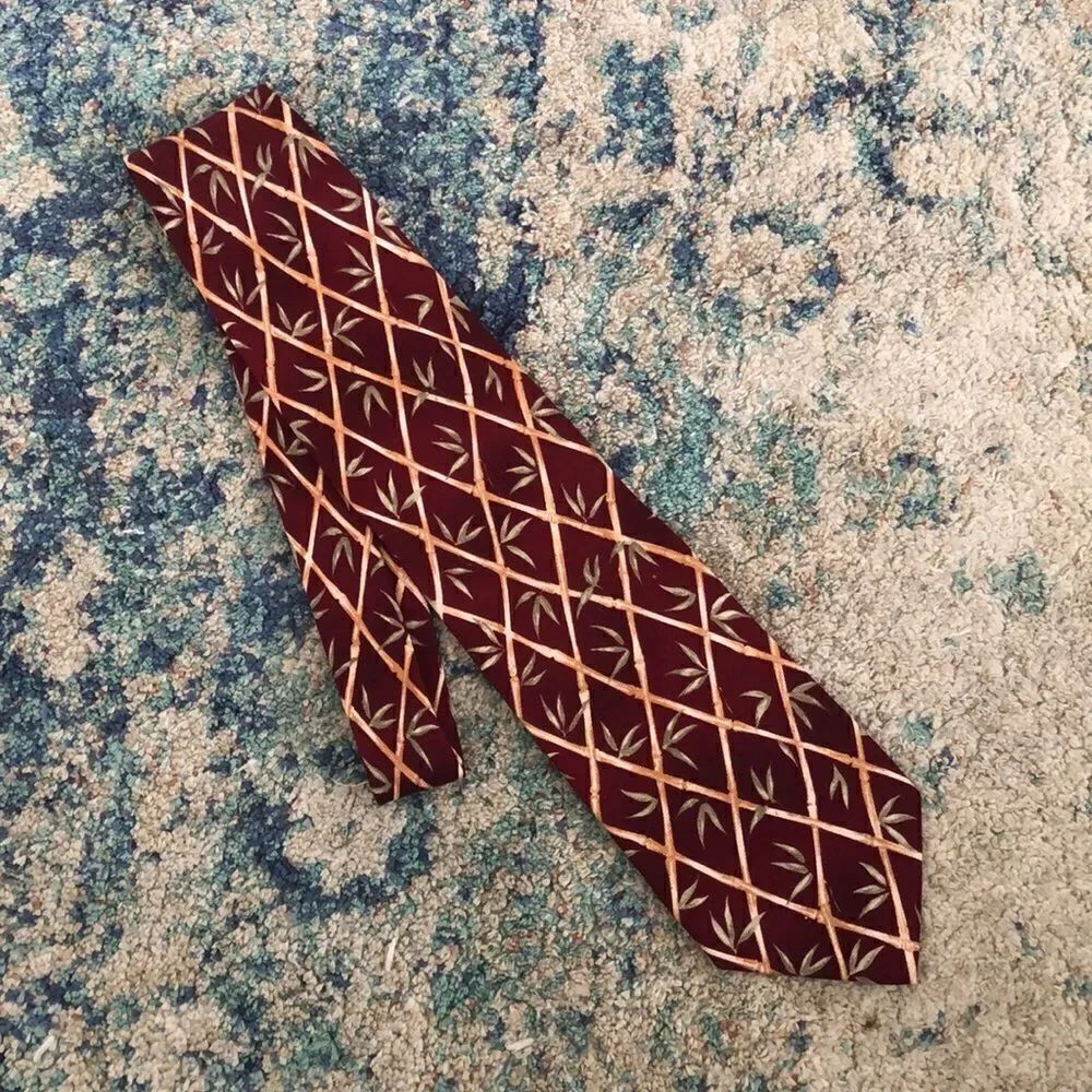 Like New Silk Tie Off Island by Tommy Bahama